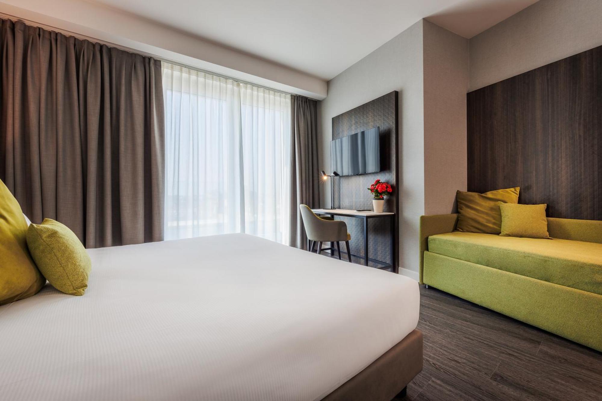Ih Hotels Milano Centrale Eksteriør billede