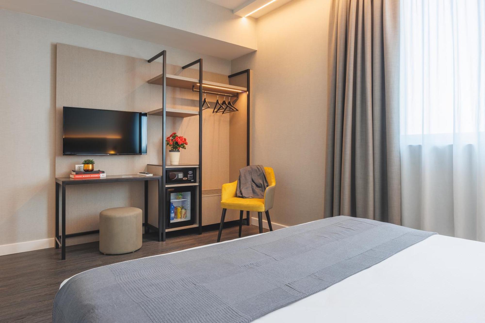 Ih Hotels Milano Centrale Eksteriør billede