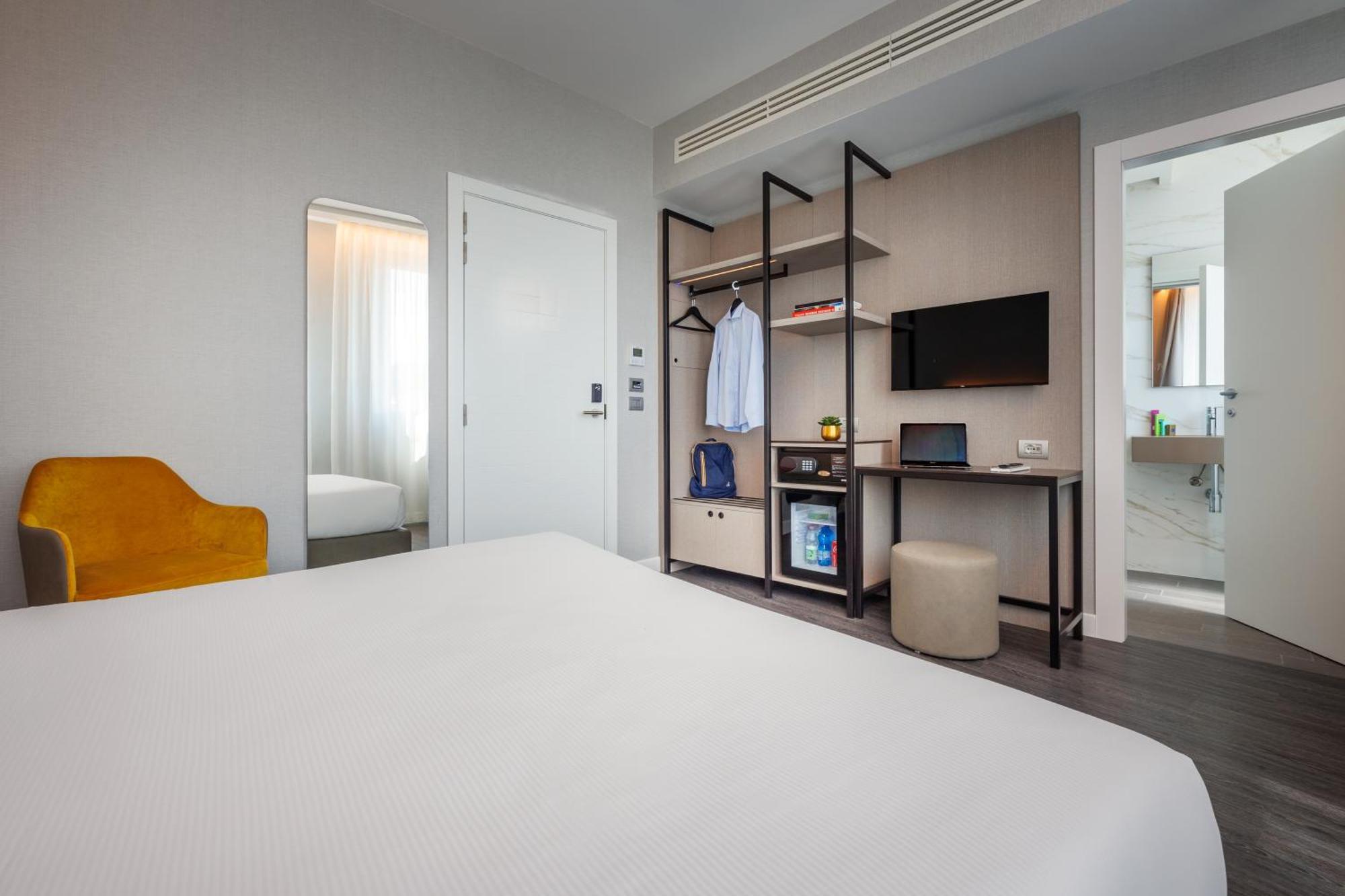 Ih Hotels Milano Centrale Eksteriør billede